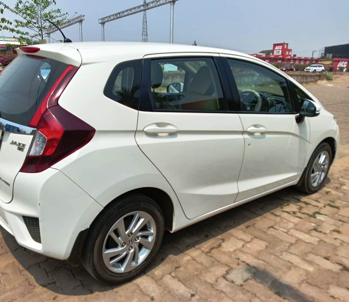 Honda Jazz(2015-2018) Vx Petrol